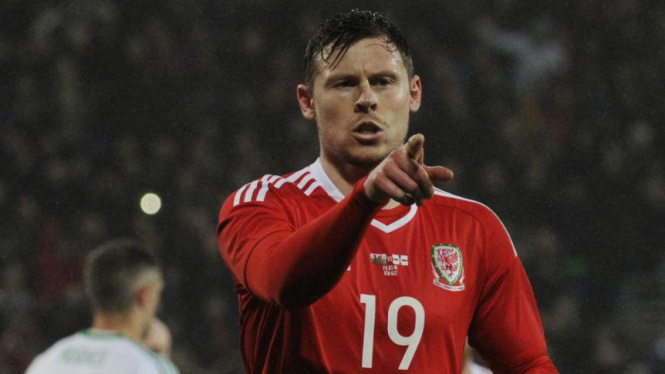 Pemain timnas Wales, Simon Church.