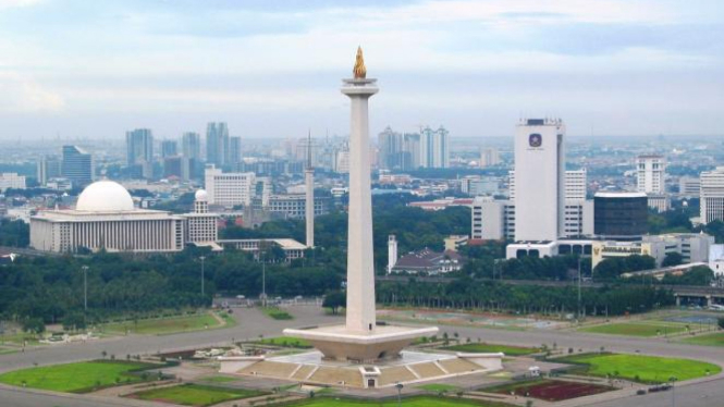 Cuaca Jakarta cerah berawan.