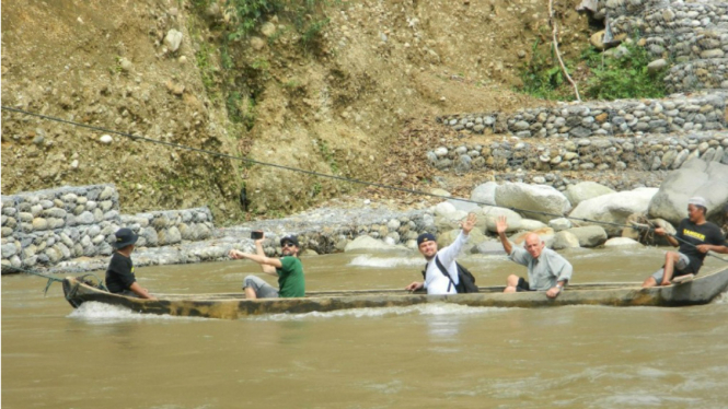  Leonardo DiCaprio di Aceh