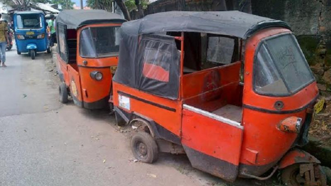 Bajaj tempat tinggal ayah Marshanda