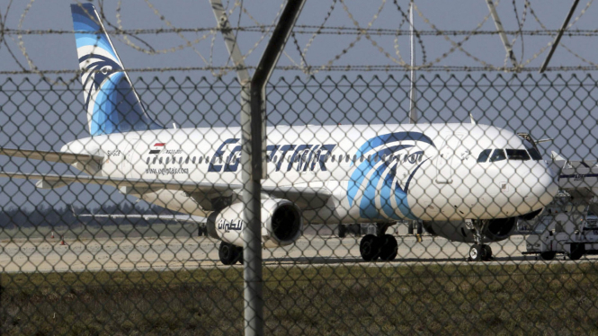 Pesawat EgyptAir.