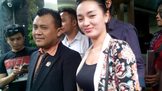 zaskia gotik
