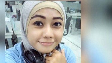 Dinie Nastiti, perempuan miliki peran ganda.