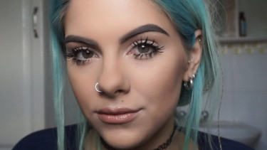 Blogger kecantikan, Sophie Hannah Richardson