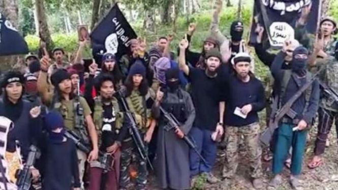 Kelompok bersenjata Abu Sayyaf di Filipina Selatan.