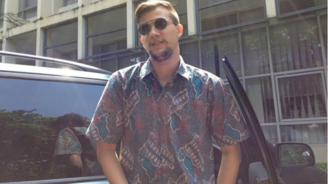 Stuart Collin jalani ujian Paket C