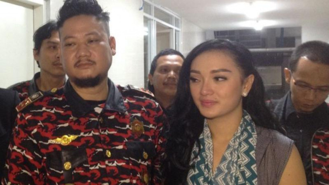  Zaskia Gotik dan Ki Kusumo