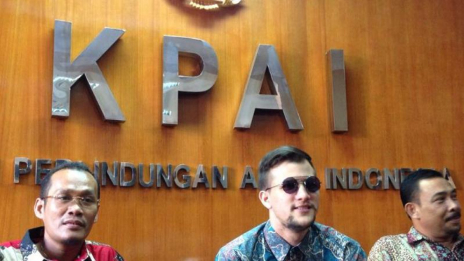 Stuart Collin di KPAI