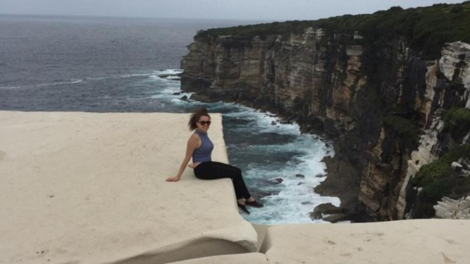 Wedding Cake Rock di Australia