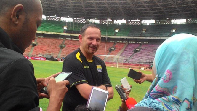  Pelatih Persib Bandung, Dejan Antonic.