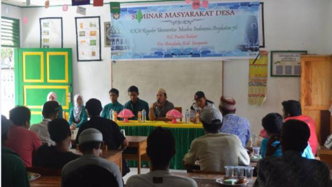 Ilustrasi kegiatan seminar masyarakat desa.