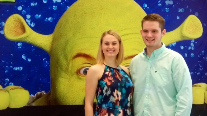  Bintang Shrek The Musical