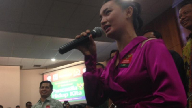Zaskia Gotik