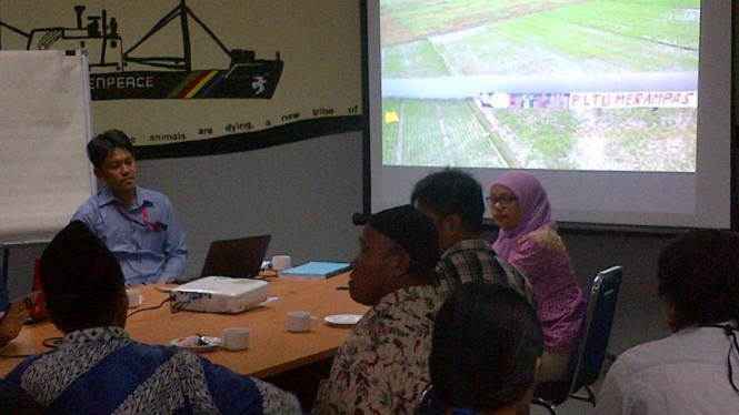 Konferensi Pers Greenpeace tentang PLTU Batang