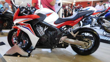 Honda Big Bike CBR 650F.