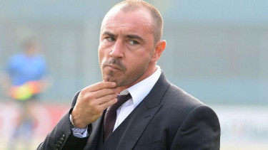 Pelatih baru AC Milan, Cristian Brocchi