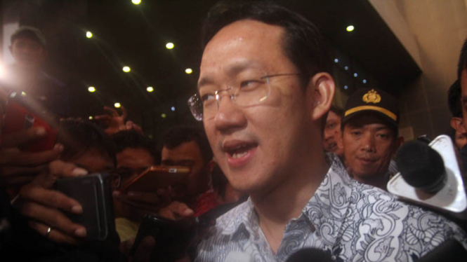 Sunny Tanuwidjaja menjalani pemeriksaan di KPK