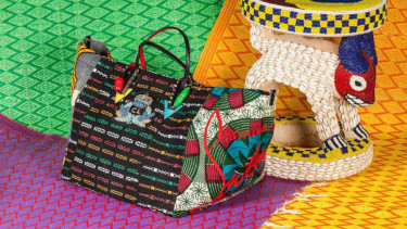 Tas desain Christian Louboutin