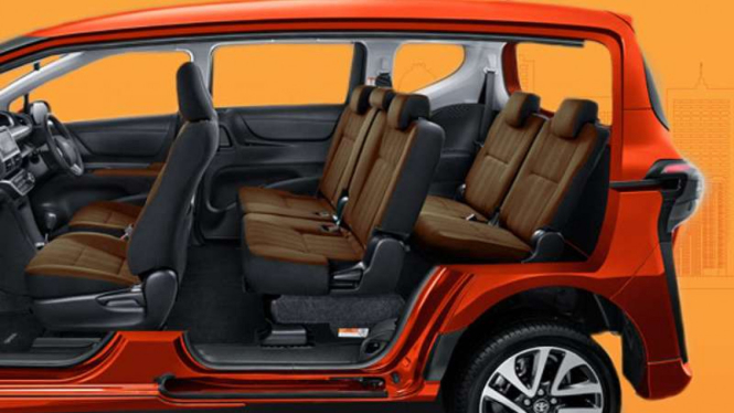 Interior Toyota Sienta.