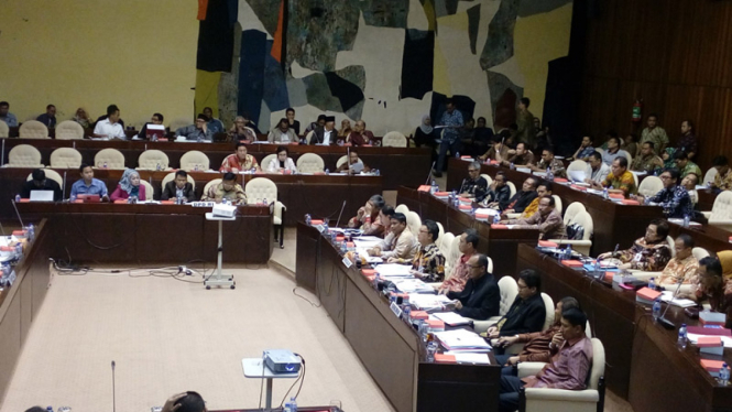 Rapat Kerja Komisi II DPR RI 