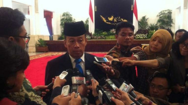  Letnan Jenderal (Purn) Agus Widjojo usai dilantik sebagai Gubernur Lemhanas