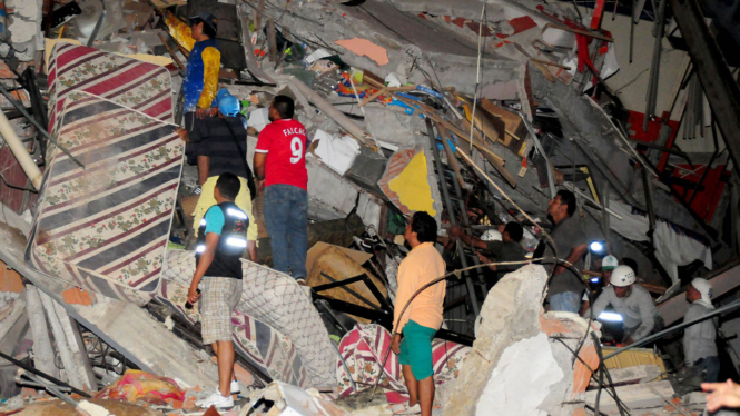 Ekuador diguncang gempa 7.8 SR