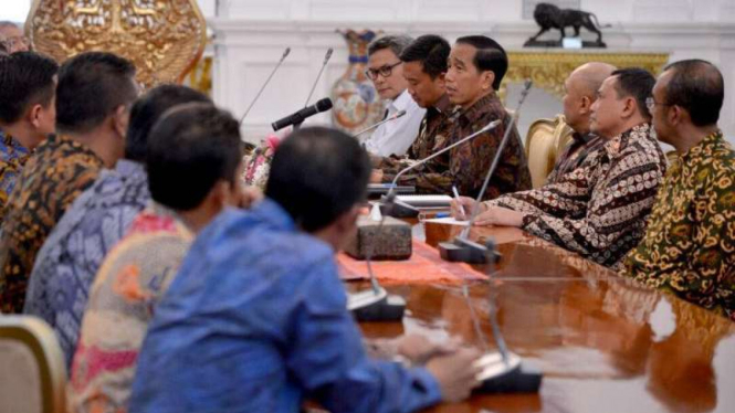 Pertemuan Presiden Joko Widodo dengan klub sepakbola Indonesia