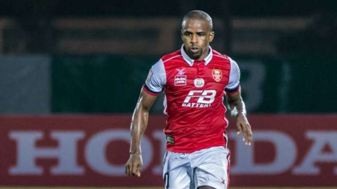 Greg Nwokolo di BEC Tero Sassana. Akan ke PBFC?