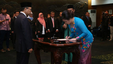 Alfia Reziani Resmi Dilantik Jadi Anggota MPR RI 