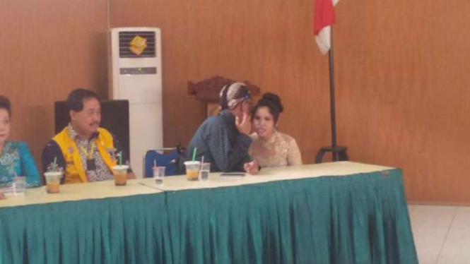 Mary Jane ikut lomba peragaan busana peringatan Hari Kartini