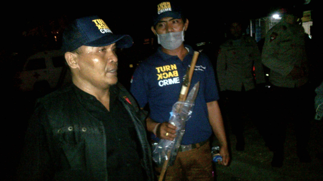 Petugas amankan senjata tajam di Lapas Kerobokan.
