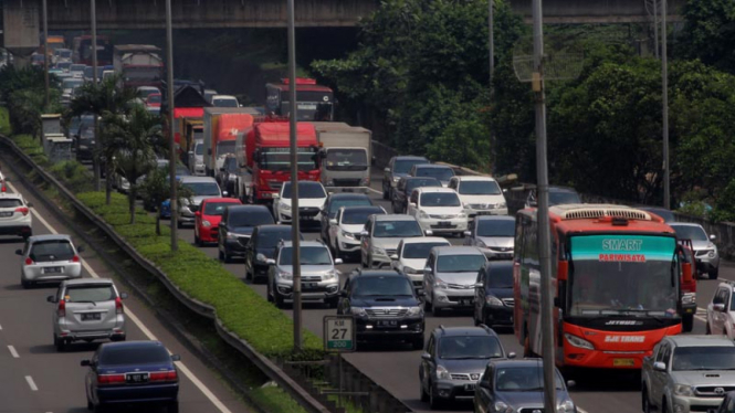 Kepadatan Tol JORR