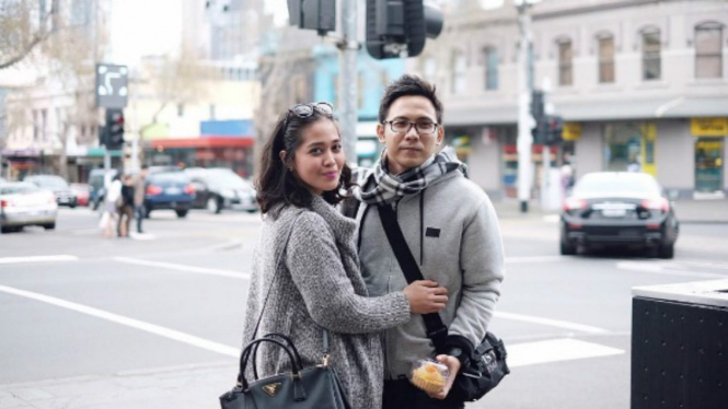 Gracia Indri dan David NOAH