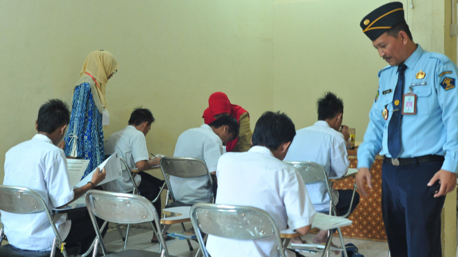 Ujian Nasional Sekolah Menengah Pertama 2016
