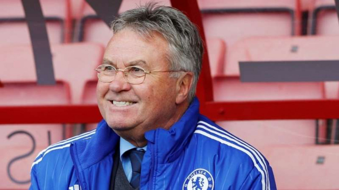Eks bos Chelsea Guus Hiddink