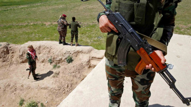 Aksi Tentara Wanita Melawan ISIS