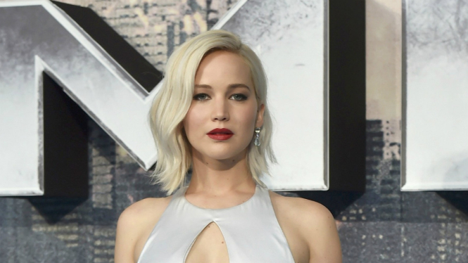 Jennifer Lawrence.