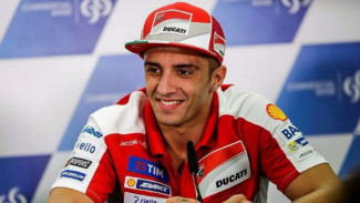 Andrea Iannone Gabung Suzuki