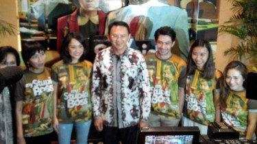 BCL dan Reza Rahadian di film My Stupid Boss bersama Ahok