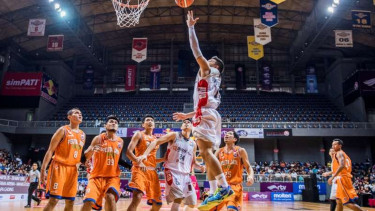  Pelita Jaya EMP Jakarta vs M88 Aspac Jakarta