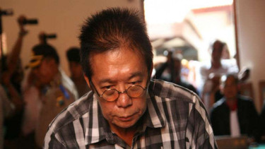 Terdakwa kasus kejahatan seksual terhadap anak, Sony Sandra.
