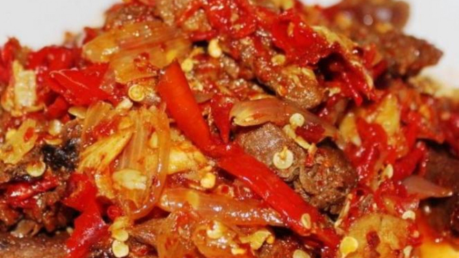 Makanan pedas.