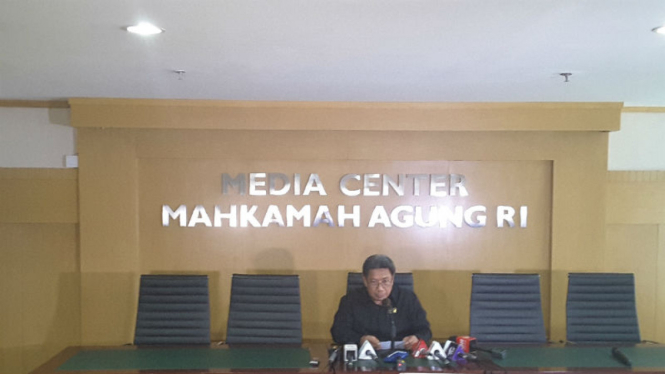 Juru Bicara Mahmakah Agung, Suhadi.