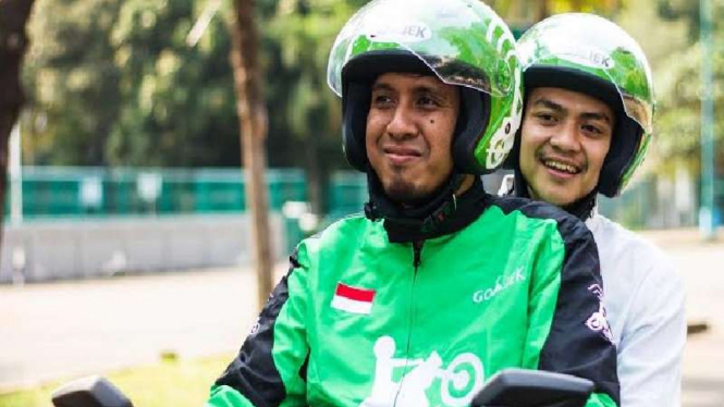 Gojek.