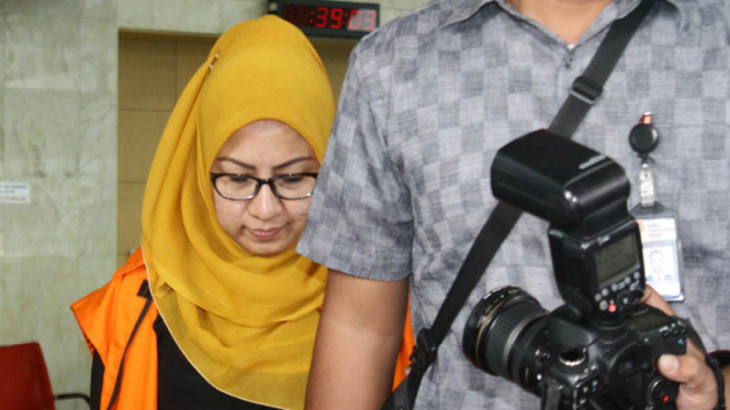 Siti Marwa, Vice President sekaligus Direktur Keuangan PT Berdikari, diperiksa KPK.