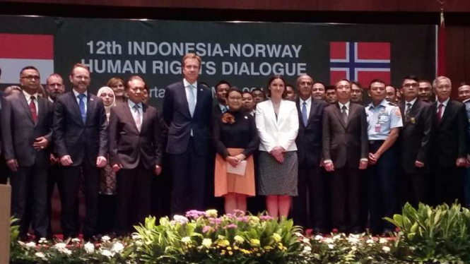 Dialog Hak Asasi Manusia antara Indonesia dan Norwegia, di Gedung Kemlu RI, Jakarta, Senin, 30 Mei 2016.