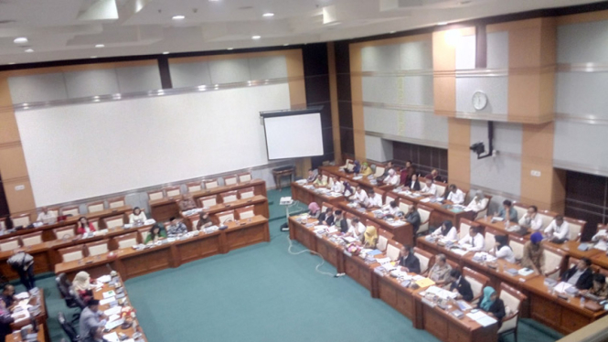 Rapat Kerja di DPR RI 