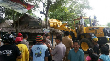 Penertiban  warung remang-remang di Tangerang