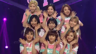 TWICE, Girlband Cantik Korea Paling Hit versi Majalah USA