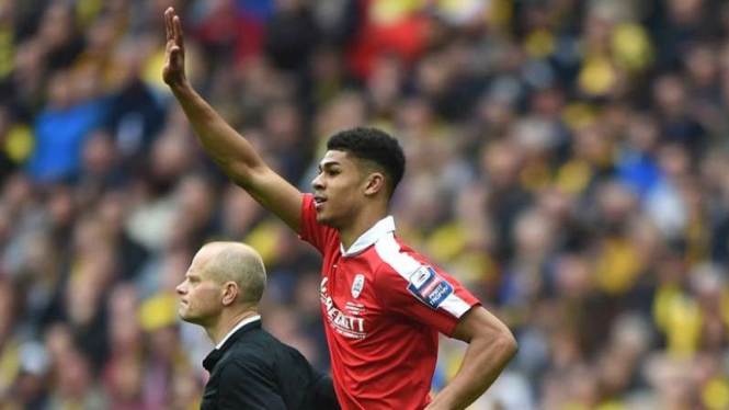 Penyerang muda Barnsley, Ashley Fletcher.